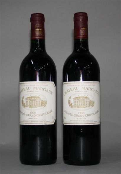 null 2 Bouteilles / Château Margaux 1er GCC. Margaux 1998.
Étiquettes légèrement...
