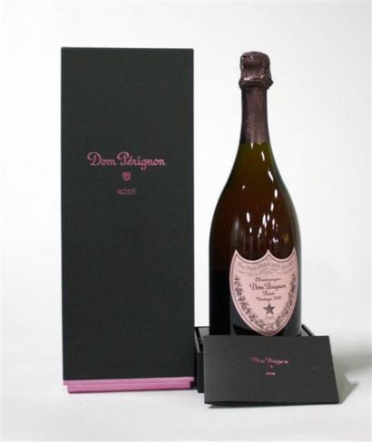 null 1 Bouteille / Champagne Dom Pérignon Rosé 2000.
Coffret individuel. 
