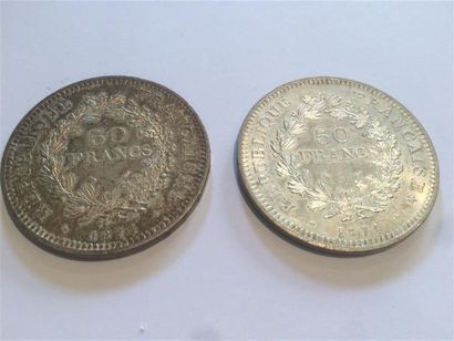 null /// NON VENU /// 2 X 50 francs génie en argent, 1974.
Poids. : 60,1 g.