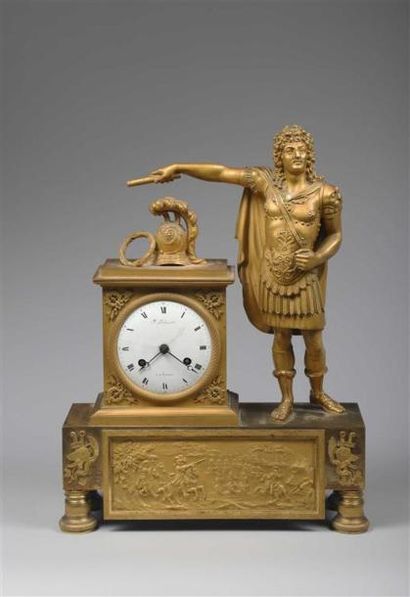 null Pendule borne en bronze ciselé et doré, représentant Louis XIV debout en armure...