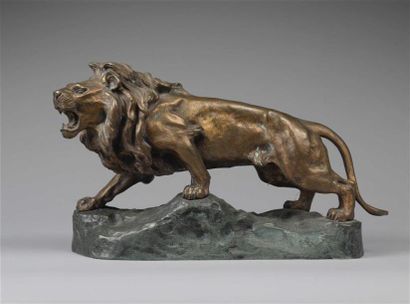 null Jean-Bernard DESCOMPS (1872-1948) :
Lion rugissant.
Épreuve en bronze à patine...