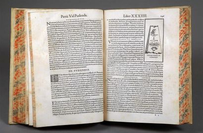 null * [Livre illustré du XVIe siècle]. PIERIO VALERIANO (Giovan Pietro). Hieroglyphica,...