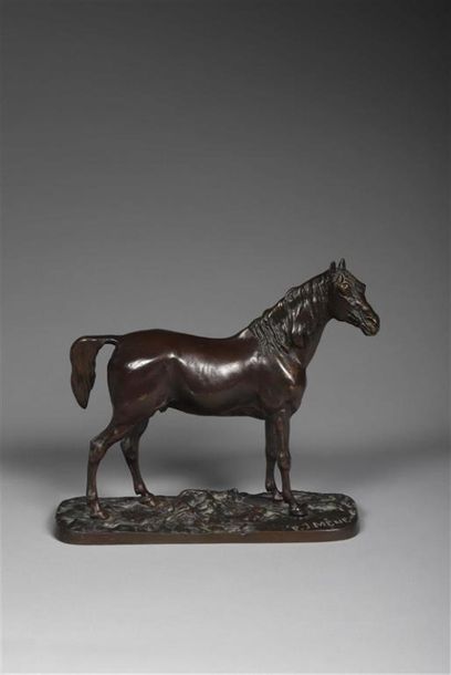 null d'après Pierre-Jules MENE (1810-1879).
Cheval.
Bronze patiné portant sur le...