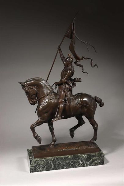 null Emmanuel FREMIET (1824-1910).
Jeanne d'Arc.
Bronze patiné portant " E. Frémiet...