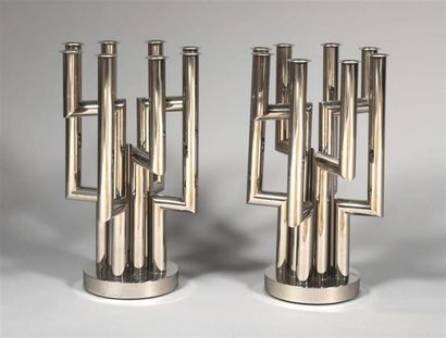  ** FRANZ HAGENAUER (1906-1986). Paire de candélabres à huit branches tubulaires...