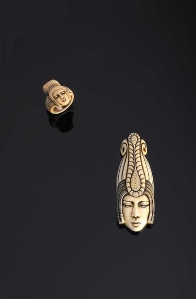 null Yokohama O'KIN (Eugénie Jubin, dite).
Bague en os ciselé et sculpté et clouté...