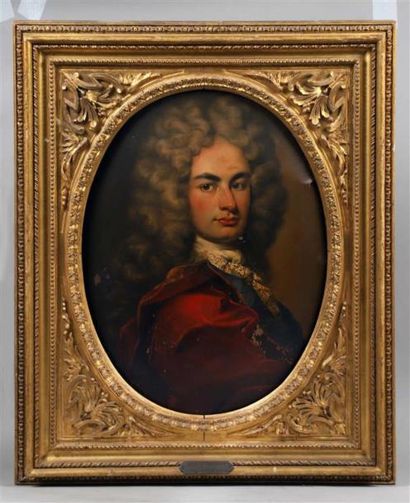 null École d'ITALIE du NORD vers 1700.
Portrait de gentilhomme.
Cuivre ovale (posé...