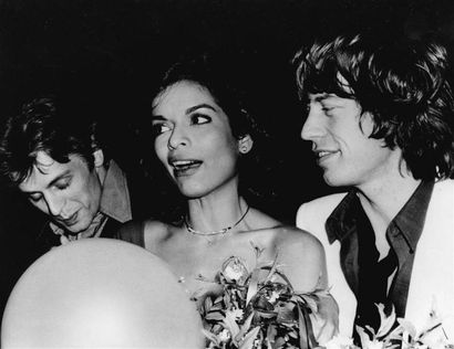 null MIKHAIL BARYSHNIKOV, MICK & BIANCA JAGGER.
By Rose Hartman.
Bianca Jagger's...