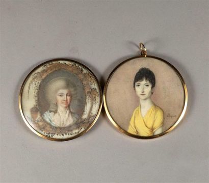 null MINIATURE DOUBLE sur ivoire, représentant les portraits d'une jeune femme en...