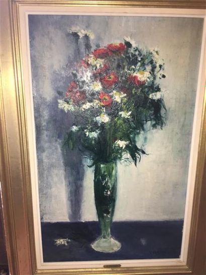 null Gaston SEBIRE (1920-2001).
Fleurs dans un vase.
Toile signée en bas à droite.
D. :...