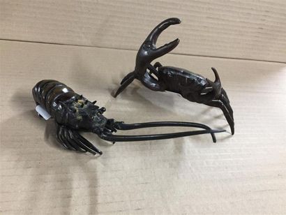 null JAPON :
Crabe et langouste en bronze patiné.
Début du XXe siècle. 
H. : 13 cm (pour...