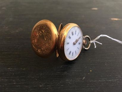 null Petite montre de poche en or rose, cadran blanc émail, chiffres romains noirs,...