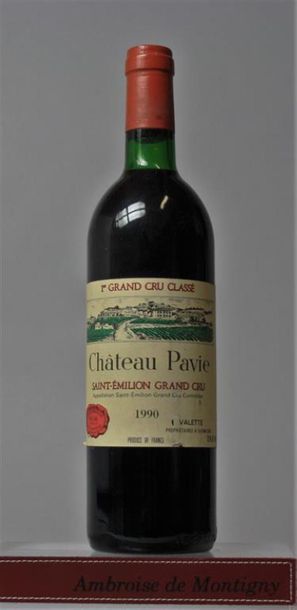 null 1 bouteille CHÂTEAU PAVIE - 1er GCC St. Emilion, 1990.
Niveau légèrement ba...