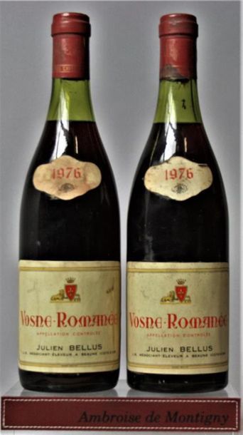 null 2 bouteilles VOSNE ROMANEE - J. BELLUS, 1976.	
Étiquettes légèrement tachées,...