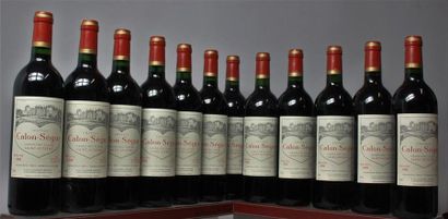 null 12 bouteilles CHÂTEAU CALON SÉGUR - 3é GCC St. Estephe, 1998.	
Caisse bois ...