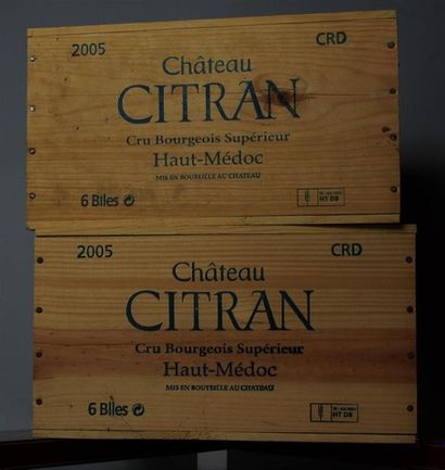 null 12 bouteilles CHÂTEAU CITRAN - Haut Médoc, 2005.	
Caisse bois d'origine. (2...
