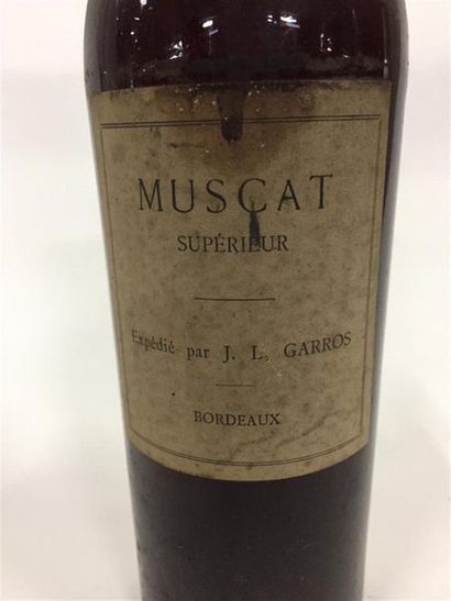 null 1 bouteille Muscat J.L. GARROS.