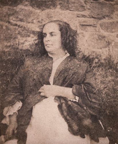Jersey c. 1853-1855. Mme Adèle Victor Hugo, Epreuve sur papier salé d'après négatif...