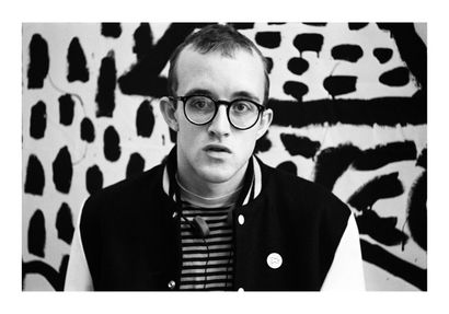  Keith Haring NYC 
Print on silver paper , format 33 x 49,5 cm signed with mention... Gazette Drouot