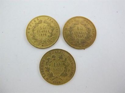 null 3 pièces de 10 Francs en or, 1851 et 1858 (x2). Poids : 9.3 g.