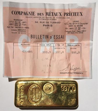 null Un lingot or poids brut 997,0 grammes, numéro 677025
Avec papier Compagnie des...