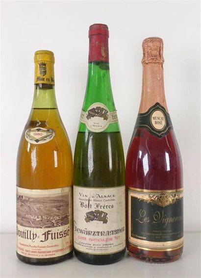 null Lot de 3 bouteilles de vin blanc divers : FRANCE
- 1 bouteille MUSCAT, St Beaume
-...