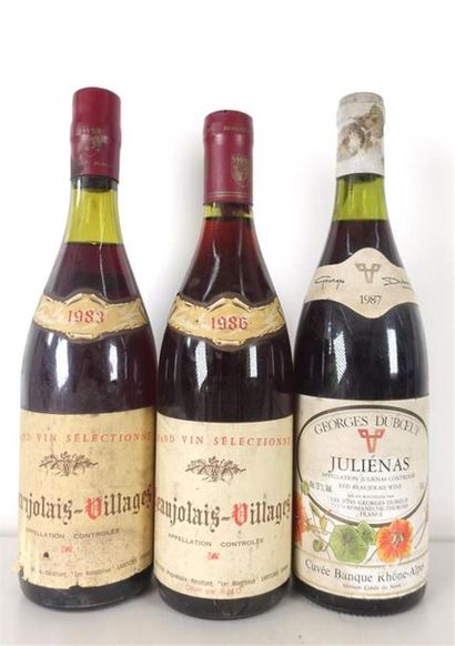 null Lot de 3 bouteilles BEAUJOLAIS divers :
- 1 bouteille de Beaujolais village,...