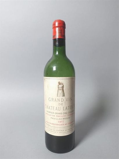 null 1 bouteille CH. LATOUR, Paullac-médoc, grand cru classé, 1963 (niveau - 6 c...