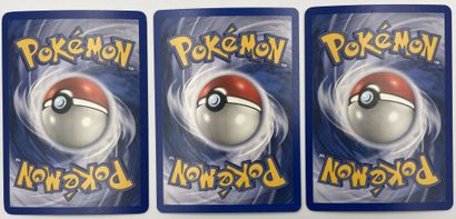 null POKEMON CARDS
Set of 3 uncommon holographic cards: Rattatac, Drackhaus, Coconfort.
Edition...