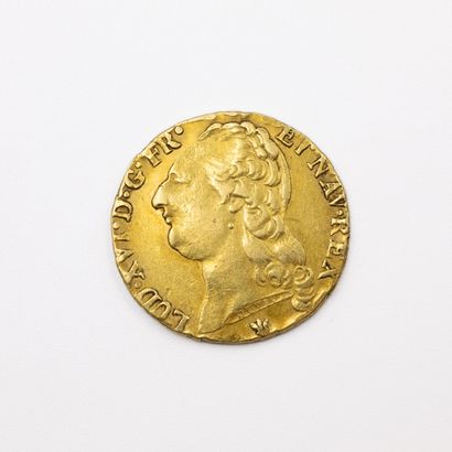 null Louis d'or au buste de Louis XVI frappé à Limoges en 1789. 
Poids : 6,9 g.
Réf:...