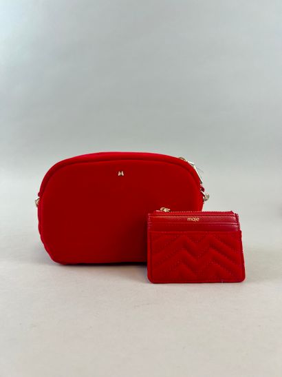 null MAJE
20 cm shoulder bag and card holder in velvet and red leather with herringbone...