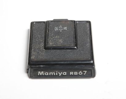 null * APPAREIL PHOTOGRAPHIQUE. 
Boitier Mamiya RB67 Professional "6x7" avec objectif...