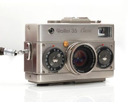 null APPAREIL PHOTOGRAPHIQUE. ROLLEI. Boitier Rollei 35 Classic Platinum (Germany)...