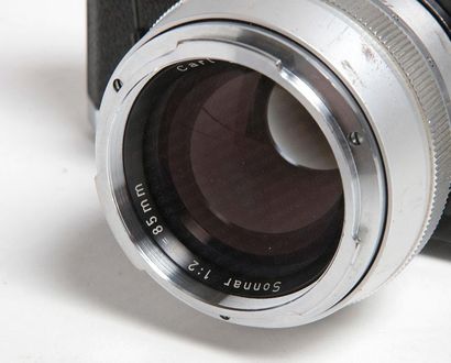 null APPAREIL PHOTOGRAPHIQUE. 
Boitier Contarex Electronic (Zeiss West Germany) avec...