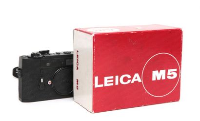 null APPAREIL PHOTOGRAPHIQUE. 
Boitier Leica M5 noir (Leitz Wetzlar, 1973) n°1359625...