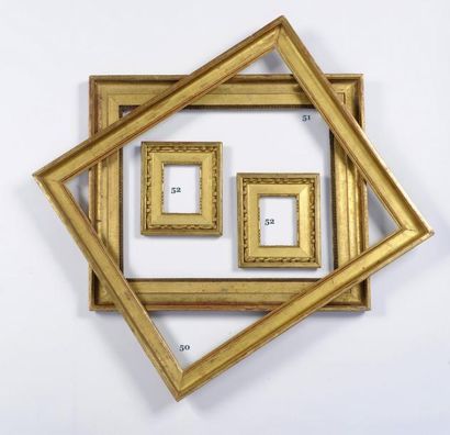 null Gorge en bois mouluré et doré Fin XVIIIème siècle 51,3 x 60 cm - Profil: 5,5...