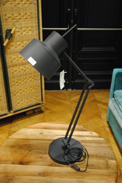 null Lampe WESLY 20 x 95 x 20 cm prix de vente boutique : 180 EUROS