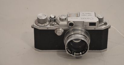 null Appareil photographique Canon. Boitier Canon (Copie Leica) n°52735 avec objectif...