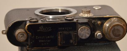 null Appareil photographique. Boitier Leitz Leica II (noir) n°82 032 (1932) sans...