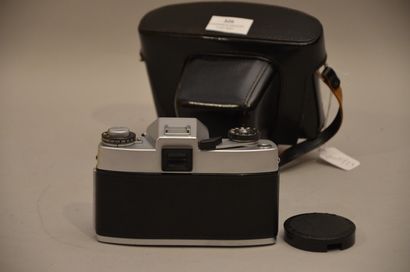 null Appareil photographique. Boitier Leitz Leicaflex SL, 1968, n°1199987, avec objectif...