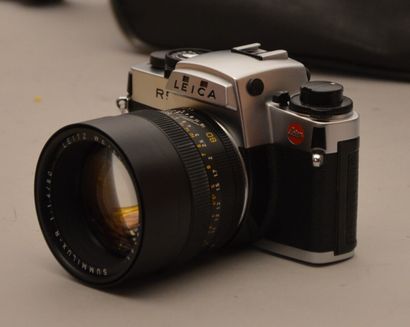 null Appareil photographique Leitz Leica. Boitier Leitz Leica R5 chromé n°1766760...