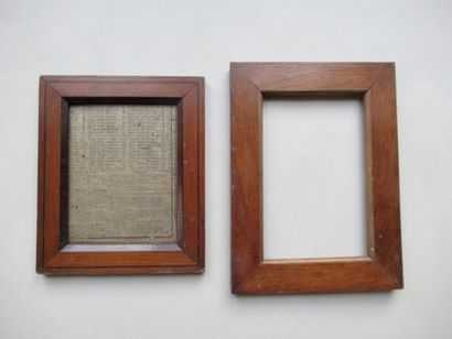 null Set of two frames in moulded wood veneered with mahogany and light wood with...