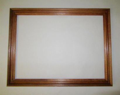 null Frame in natural oak, molded and waxed.

Period XIX th century.

51 X 79 cm...