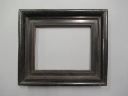null Molded wood frame, blackened and veneered on a pine sole, beautiful molding...