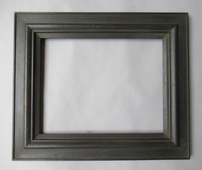 null Moulded and blackened walnut frame with inverted profile.

Netherlands, 19th...