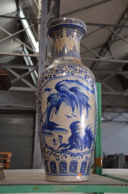 null Vase bleu blanc 60 cm