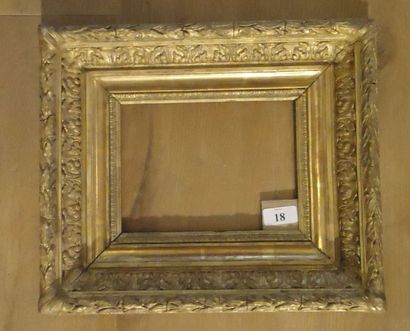null Cadre Barbizon en bois et stuc doré Epoque Napoléon III 14,5 x 19,8 cm - Profil...