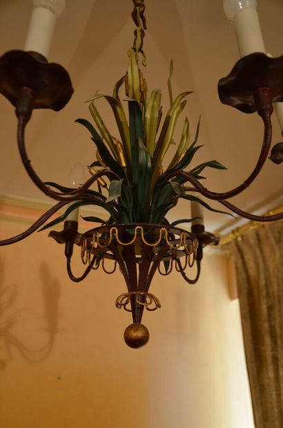 null Six branches chandelier in sheet metal with reeds decoration

20th century

Height:...