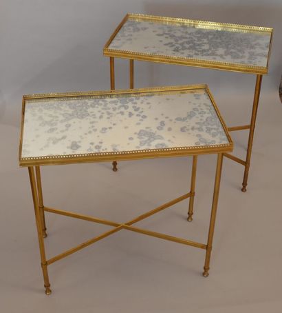 null Pair of gilded metal sofa ends, glass top with iridescent decoration, copper...