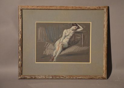 null CASTELUCHO Claudio ( 1870-1927)

Nu accoudé

Gouache signée en bas au centre

A...